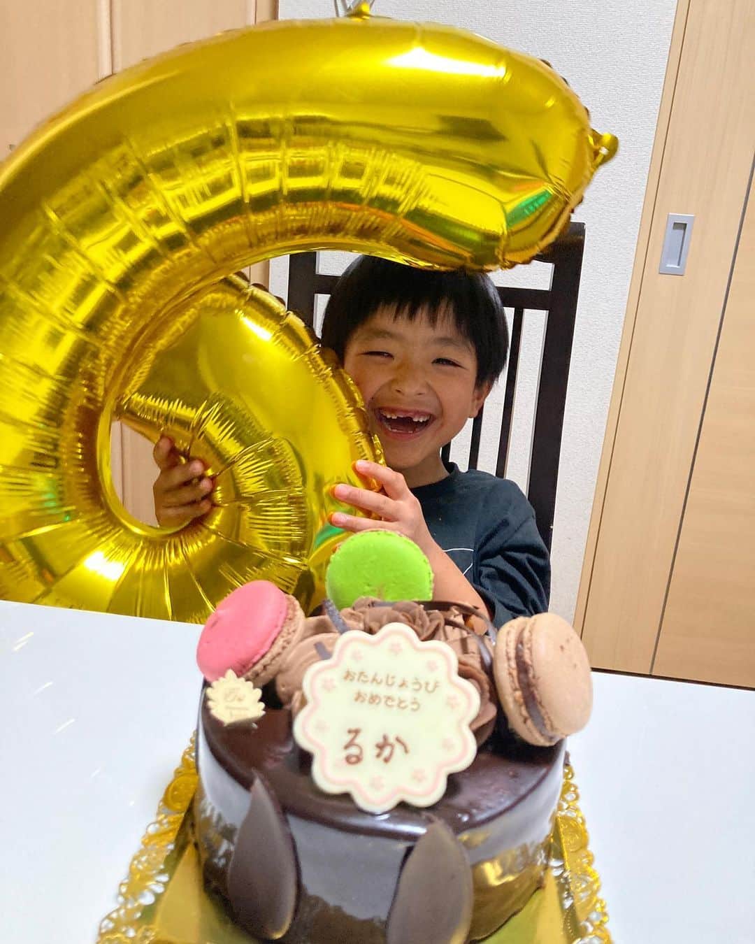 福田健人のインスタグラム：「HAPPY BIRTHDAY RUKA❤️ 大好きなルカくん、6歳の誕生日おめでとう☺️  #成長が早いな #RUKA #6yearsold」
