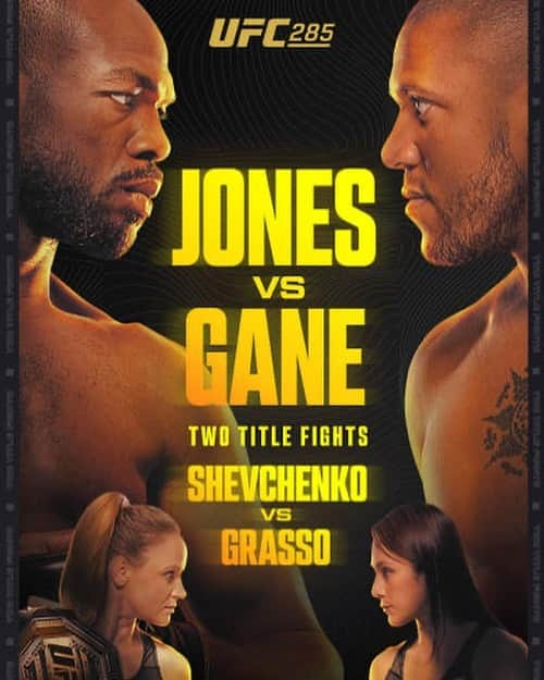 エバン・ロンゴリアのインスタグラム：「Correctly predict the result and method of victory( more detail the better) for both the MAIN and CO-MAIN and win a Spring Training game used bat. Tag a friend and use #ufc285 (2 winners max) @duckystampa @ufc #jonesvsgane」