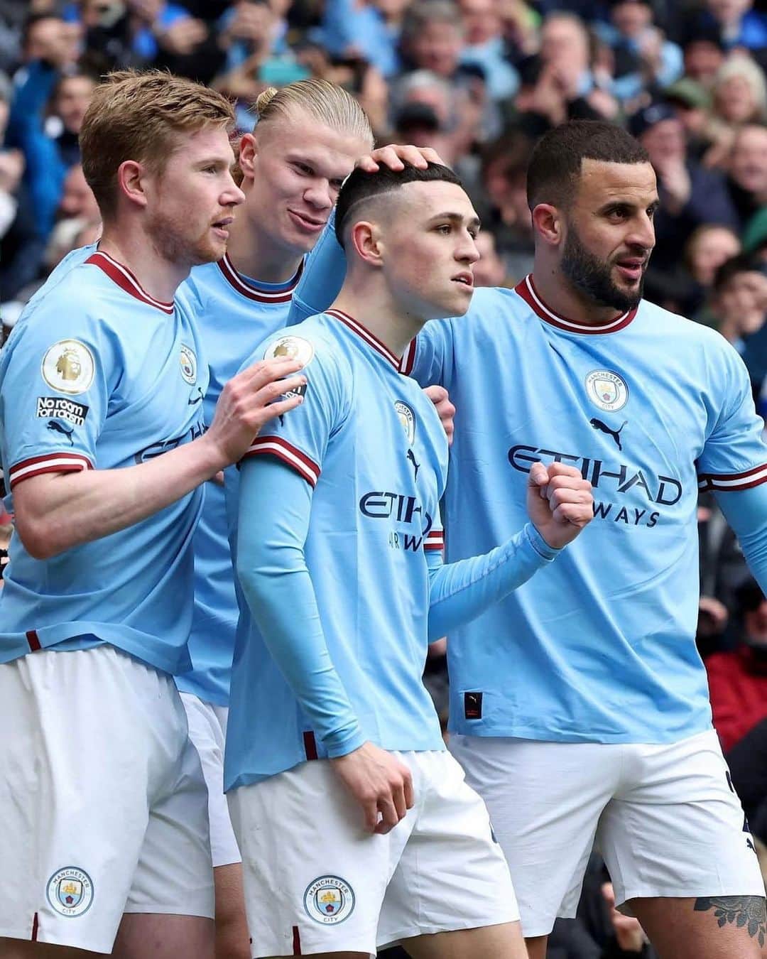 のインスタグラム：「No better start to the weekend ➕3️⃣」