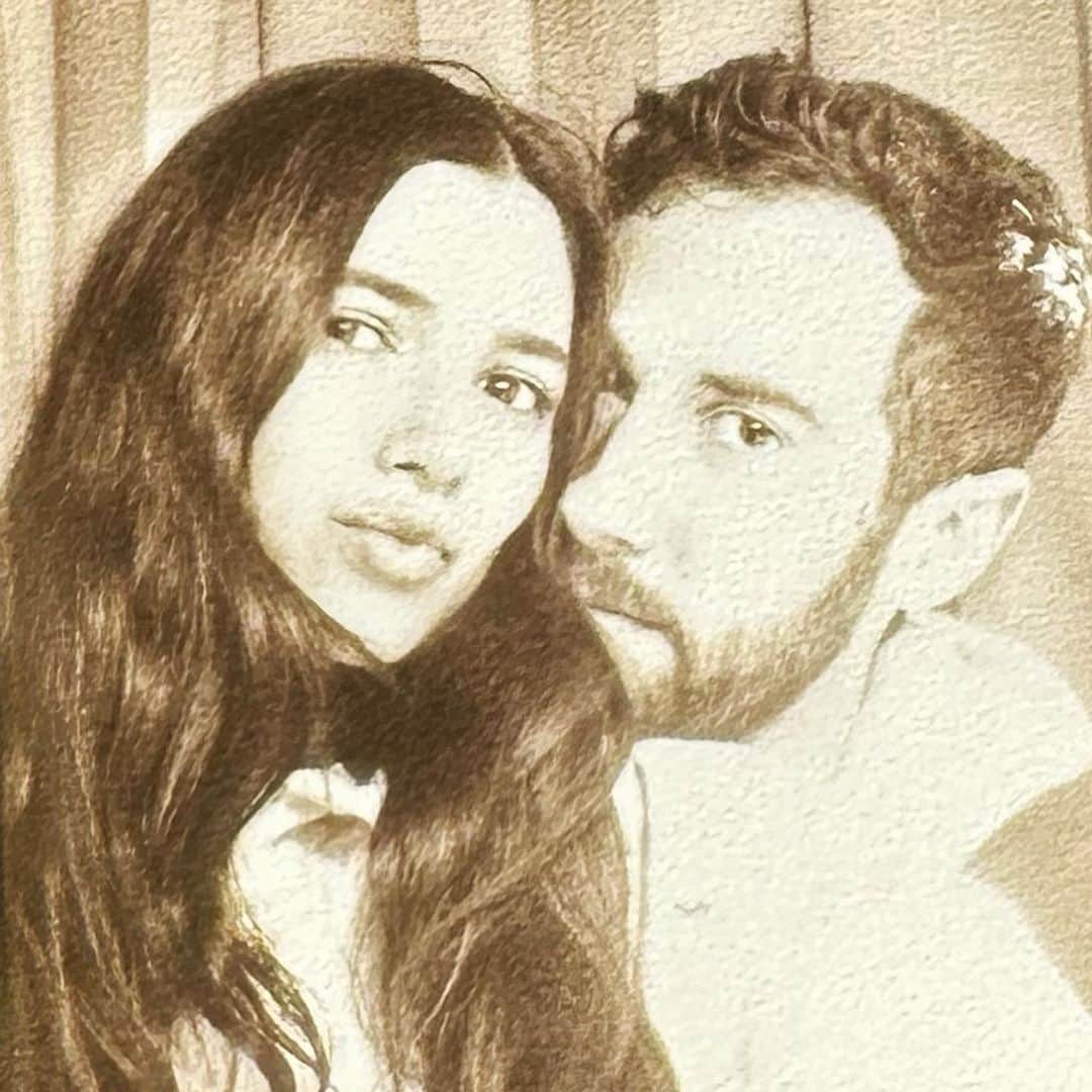 ローレン・ペルツのインスタグラム：「Snows parents ❄️」