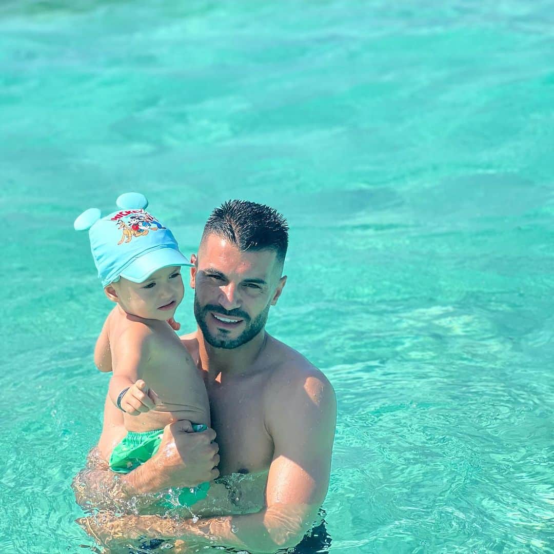 のインスタグラム：「Paraiso 🇨🇴😎 #dayoff」