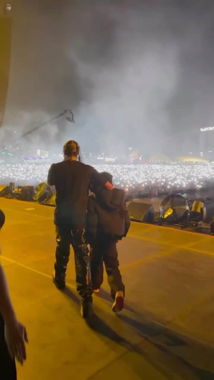 タイガのインスタグラム：「King Wanted to Turn up 1 time w me @rollingloud LA!! My Twin Fr♥️」