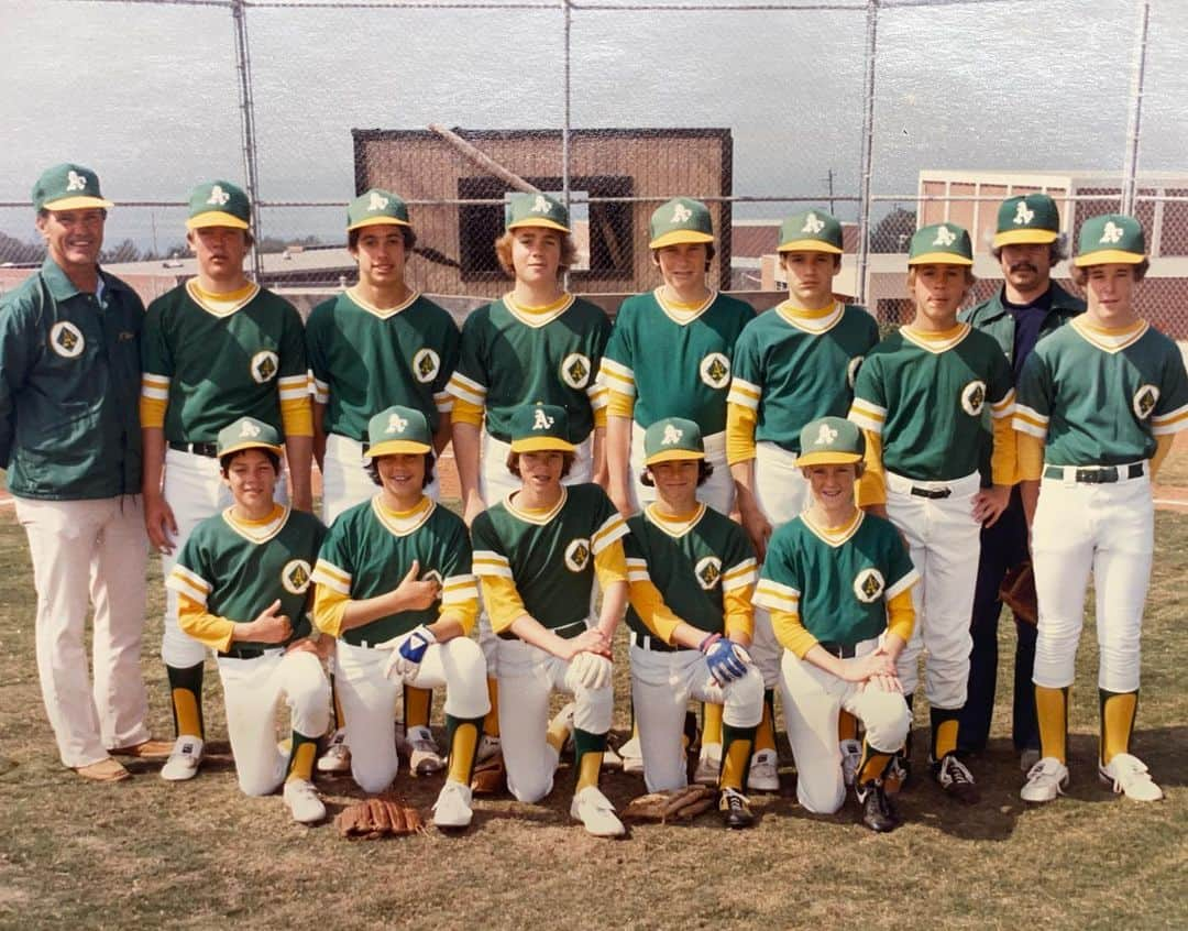 チャド・ロウのインスタグラム：「Had the opportunity to gather with a bunch of old teammates, and kids I grew up with, to honor the memory of our incredible coach, Doug O’Brien. Mr. O’Brien was a humble, sturdy, retired Navy veteran, and a retired fireman who helped shape all of our lives. He coached Malibu Little League for 27 years. But, he was more than just a coach, he was, in many ways, a father figure to all of the kid’s fortunate enough to play for him. He died peacefully at the age of 90. What a life!  (See us then and now!)   My condolences to his extended family. His legacy will always live on. 🙏🏼」