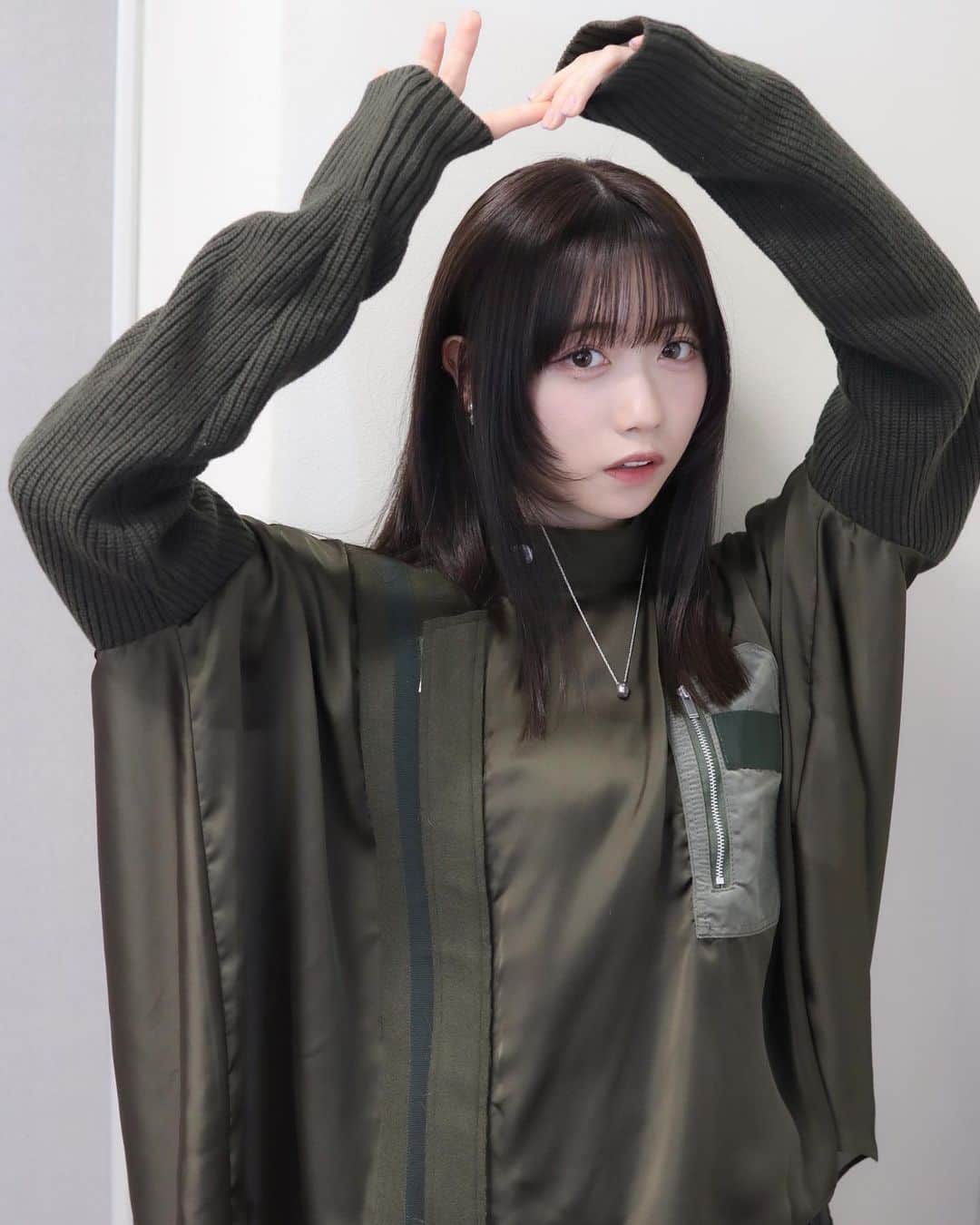 来栖りんのインスタグラム：「本日はファンクラブ限定イベント  くるーじんぐ！# 1 にご乗船いただき誠にありがとうございました！ 皆さんの顔をすごく久しぶりに見られて、すごく楽しそうにしてくれて、心がぽっかぽかです ほんとに待っててくれてありがとうね。沢山これから楽しませるので、そばに居てください！⚓️  今日もむちゃんメイク！だけでなくむちゃんカメラ！！！なんでも出来ちゃうなあ……大好きなメイクさんですいつも一緒にお仕事出来て幸せ」