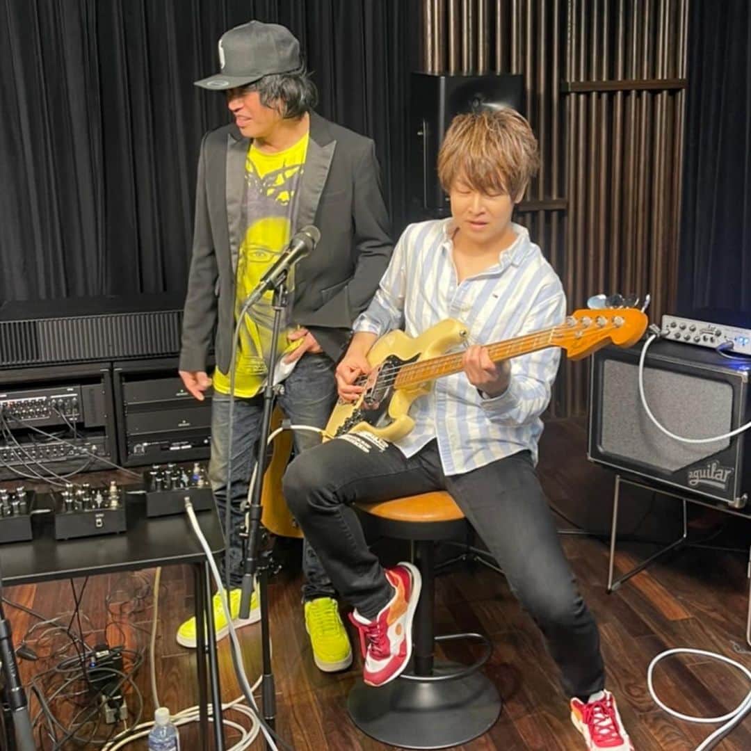 日野賢二さんのインスタグラム写真 - (日野賢二Instagram)「Working w/Bassist part1: Takayuki Murata」3月5日 19時18分 - jinobass