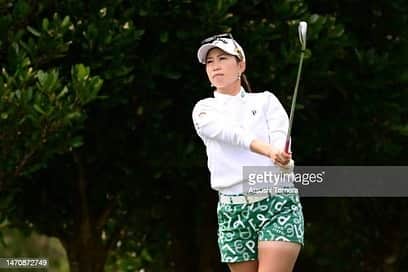 上田桃子のインスタグラム：「2023年開幕戦　 ダイキンオーキッドレディース  2位タイでした。  開幕戦から優勝争い出来た事は良かったですが、勝負強さを身につけねば。  もう次ははじまってるはず。 落ち込んでられないですね！  応援ありがとうございました！  #琉球ゴルフ倶楽部 #ダイキンオーキッドレディース #jlpga #2023」