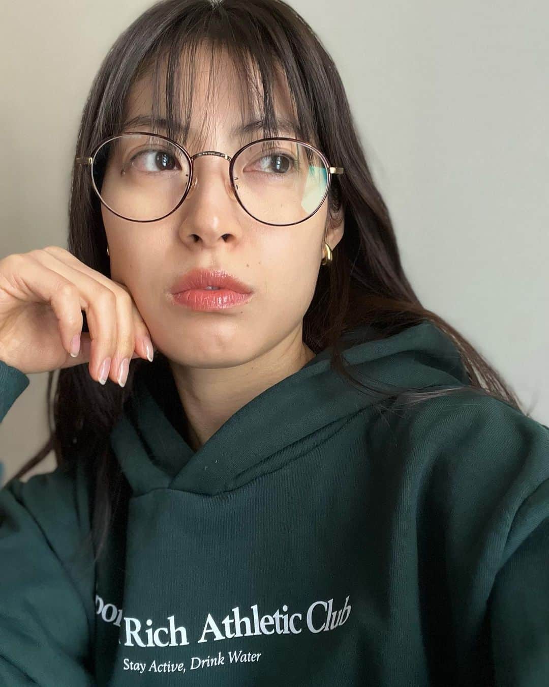 瀧本美織のインスタグラム：「めがねめがね   #👓」
