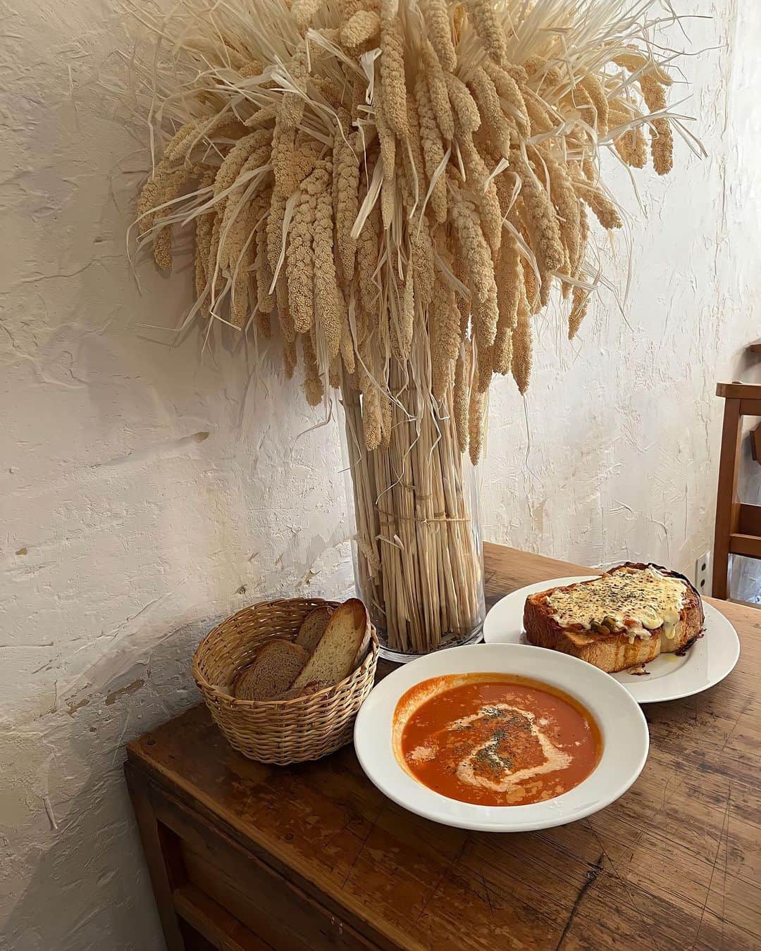 柳いろはのグルメインスタ