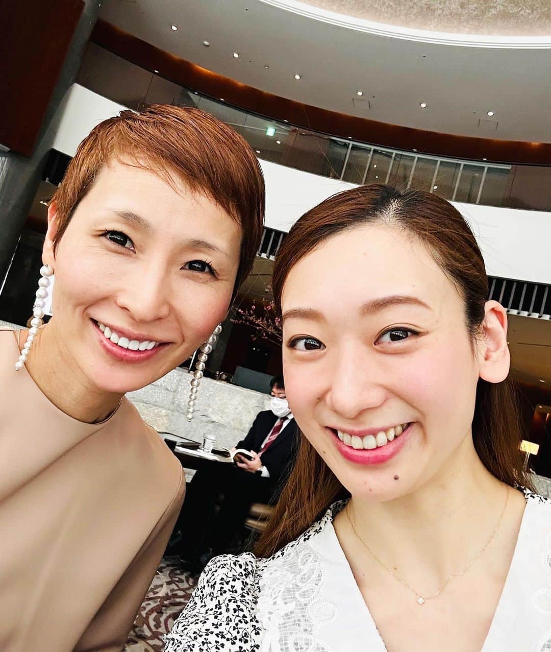のインスタグラム：「はるこ（音波みのりさん）と ランチとお茶。  ほっんとに いつもいつも かわらなくかわいいのよー♡」