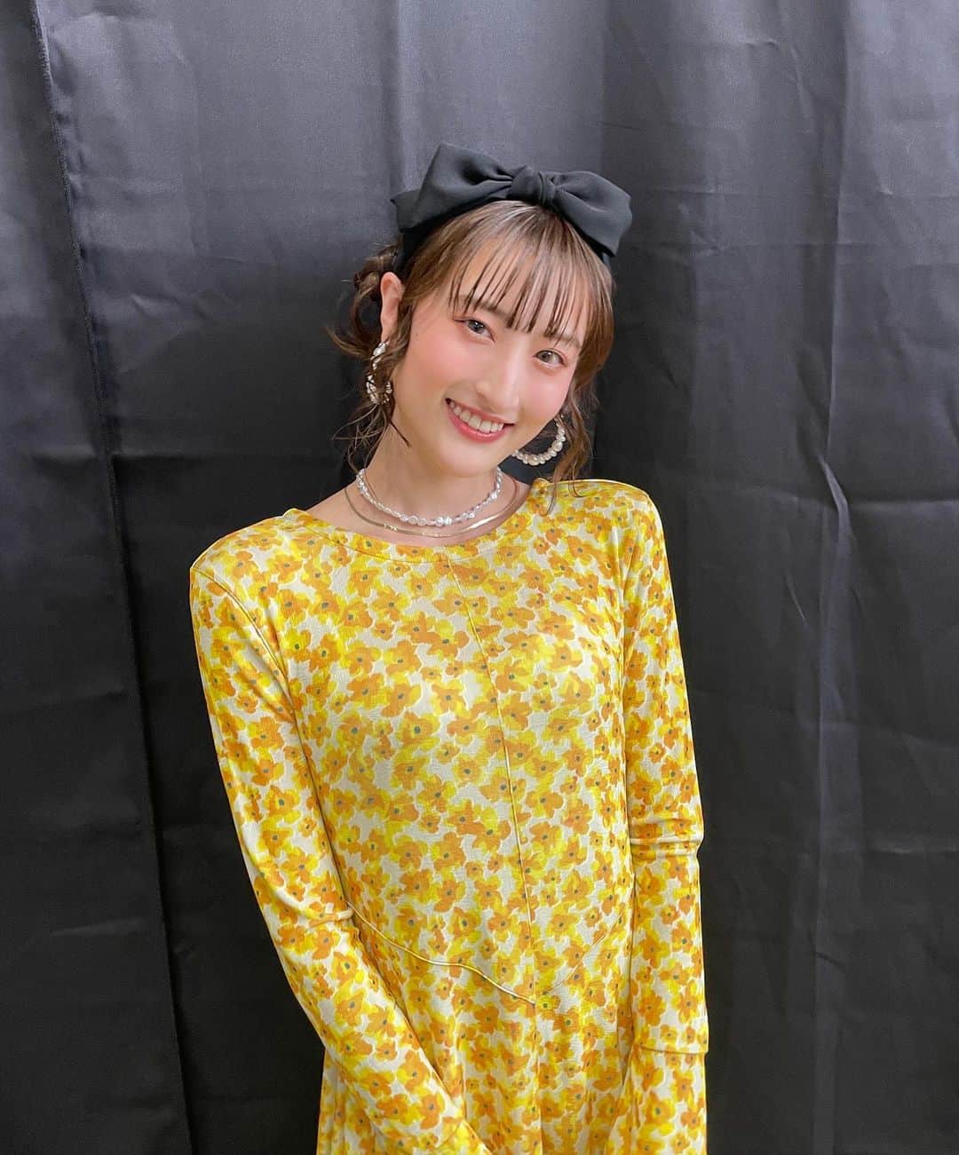 さあやさんのインスタグラム写真 - (さあやInstagram)「. @tgc_staff @tgc_audition  . 💕第36回 マイナビ 東京ガールズコレクション2023 SPRING/SUMMER💕 出演させて頂きました〜✨ 春らしいワンピース見てくれましたか？🌸 ありがとうございました🫶🌹 . . . #tgc#tokyogirlscollection#マイナビtgc#代々木体育館#東京#東京ガールズコレクション#ファッション#ファッションコーデ#moussy#fashion#fashionstyle#model#modelshoot#ワンピース#ワンピースコーデ#ヘアアレンジ#ヘアスタイル#お団子ヘア#カチューシャ#リボン#パールネックレス#パールピアス#サロンモデル#春コーデ#春ネイル#春服#fff#lfl#following#ootd」3月5日 18時40分 - saya___endo