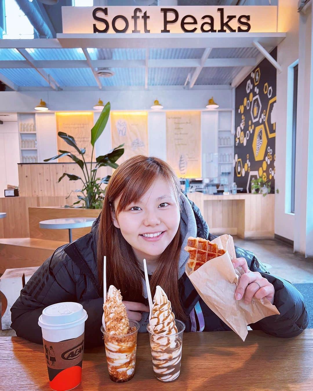 門倉凛のインスタグラム：「✎*  Canada is saturday ｡·͜·｡♡  🇨🇦🫶」