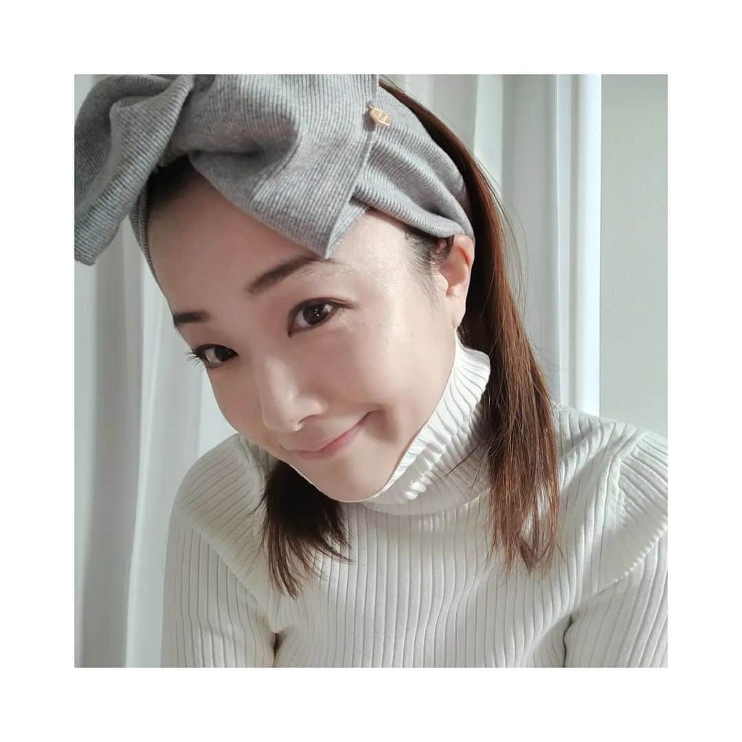 工藤里紗のインスタグラム：「かっこよく つけたかったのに。 #ヘアバンド #むずかしい」
