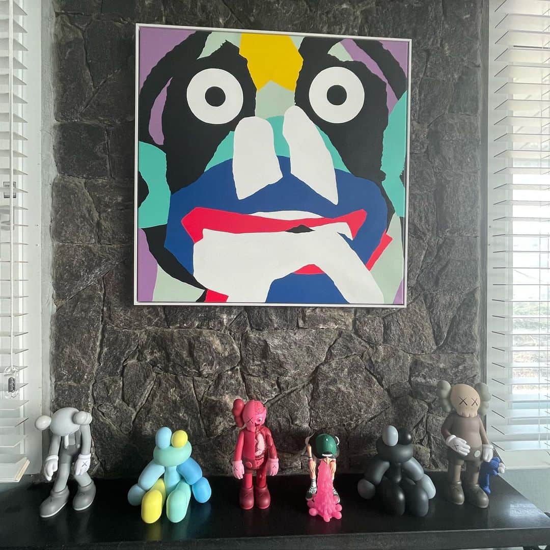 サム・ハミントンのインスタグラム：「Favourite place in the new house 새 집에 제일 좋아하는 자리」