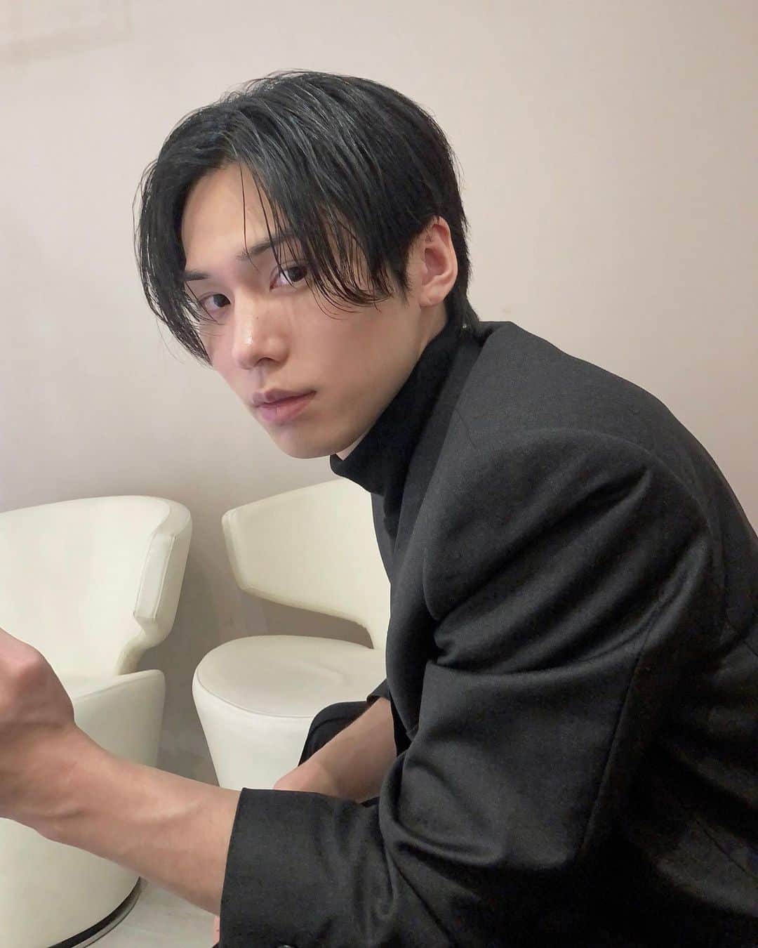 ラキさんのインスタグラム写真 - (ラキInstagram)「23/3/5 Stay there」3月5日 16時08分 - p_rocky