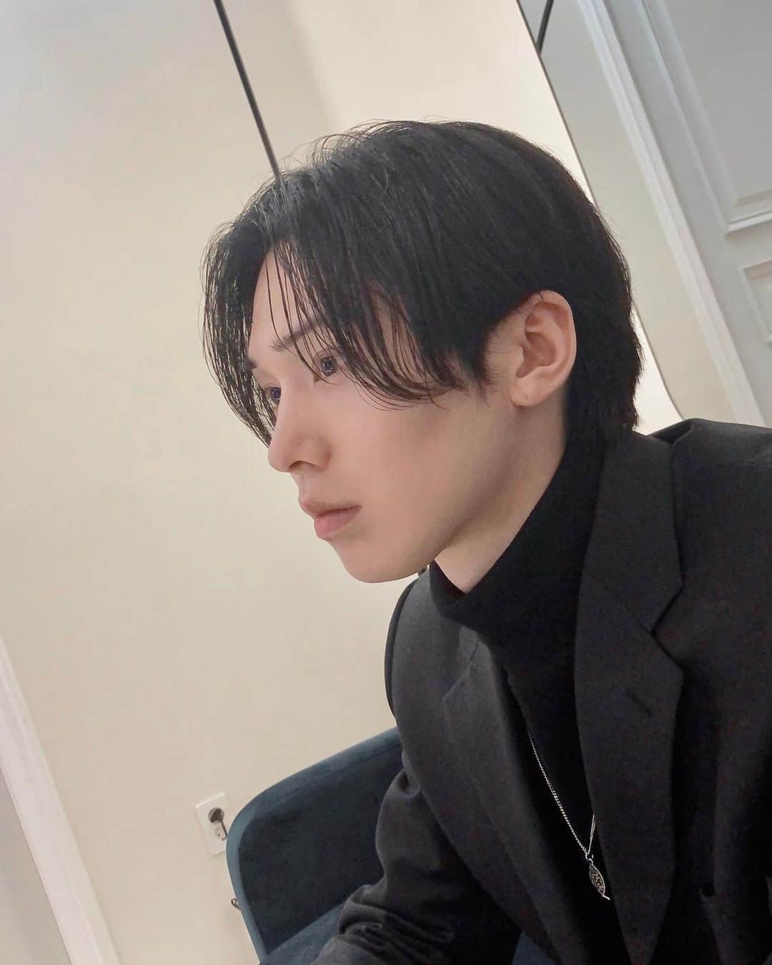 ラキさんのインスタグラム写真 - (ラキInstagram)「23/3/5 Stay there」3月5日 16時08分 - p_rocky