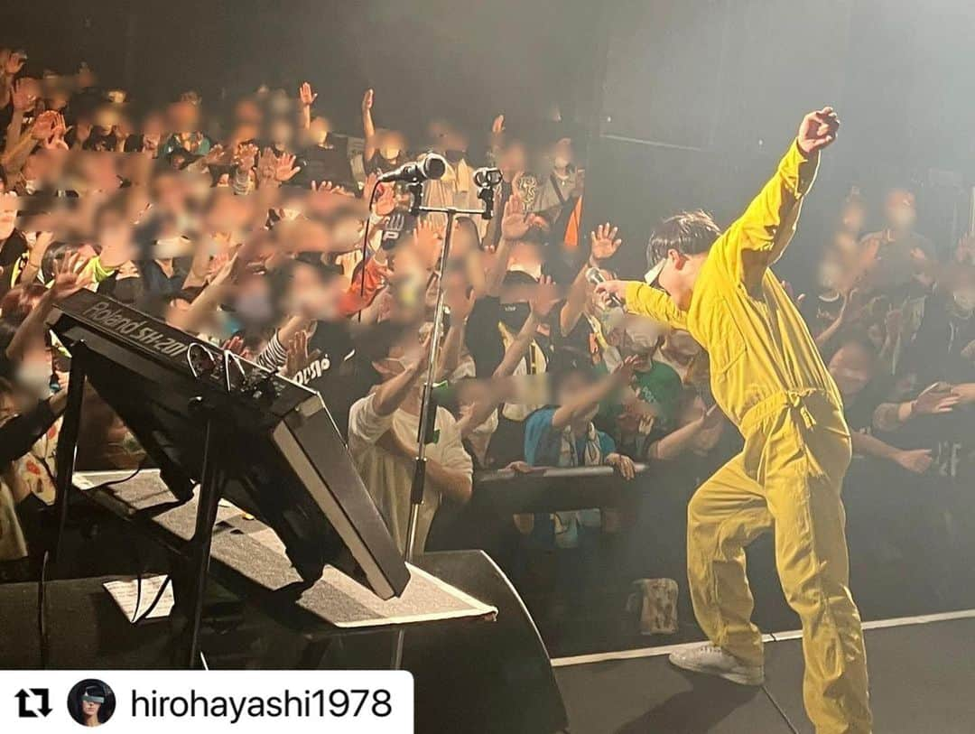 POLYSICSさんのインスタグラム写真 - (POLYSICSInstagram)「結成26周年ライブありがトイスでした！ これからもPOLYSICSをよろしくお願いいたします！！！  #Repost @hirohayashi1978 with @use.repost ・・・ 「POLYSICS 26th Anniversary Live 〜P2P〜」渋谷CLUB QUATTRO終了！  クアトロでは色々なライブをやってきたけど3/3 25周年イヤーファイナル、3/4 26周年イヤースタートのこの特別な2日間は忘れられないものになった。  来てくれたみんなありがTOISU！！！ POLYSICS26周年。 これからもよろしくね。  #polysics26周年 #polysics」3月5日 17時32分 - polysics_official