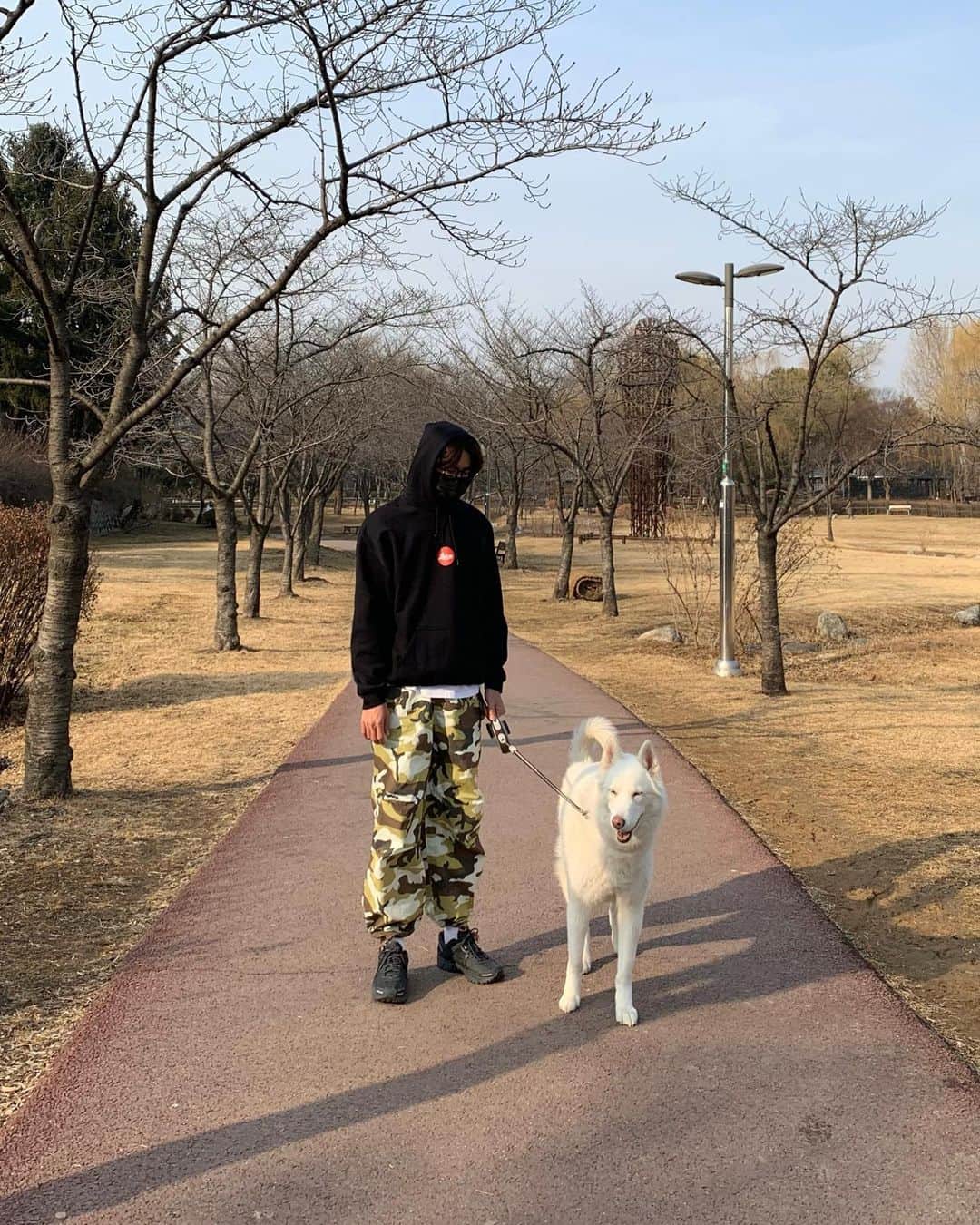 ホン・ジョンヒョンさんのインスタグラム写真 - (ホン・ジョンヒョンInstagram)「윽 귀여워」3月20日 10時52分 - hjonghyun