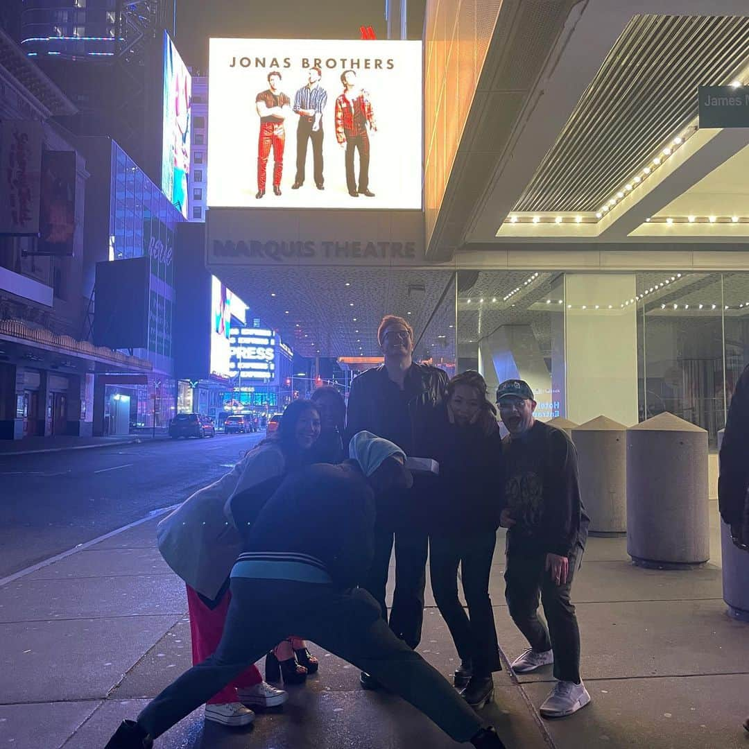 ジンジョー・リーさんのインスタグラム写真 - (ジンジョー・リーInstagram)「BROADWAY-ing whole week with friends was awesome ✨🙏🏻」3月20日 11時24分 - jinjoolee