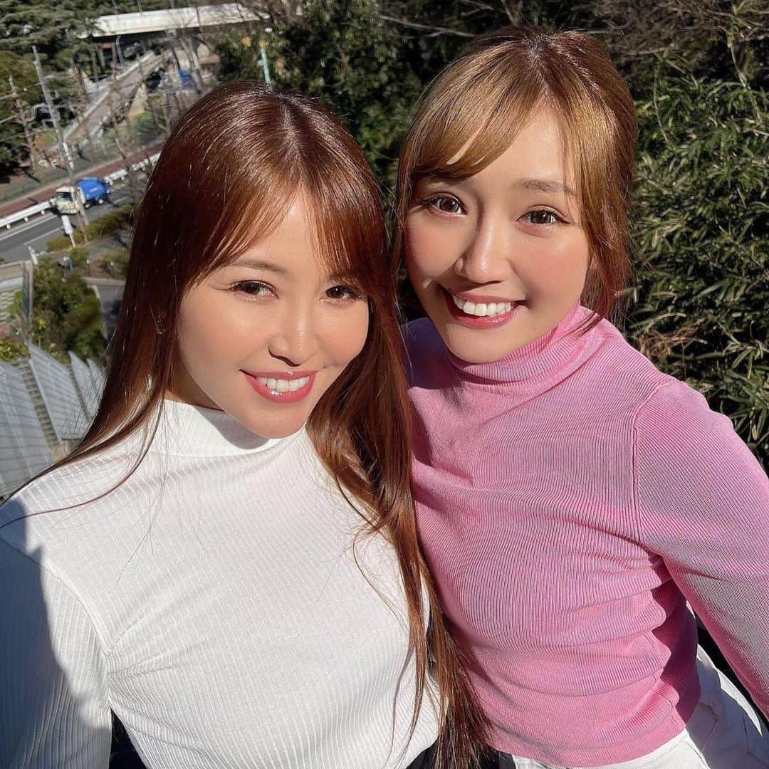 のインスタグラム：「今夜放送‼️📺🏃‍♀️ @watanabekanae より:  嬉しい告知ですっ🏃‍♀️💕  テレビ朝日📺『全力坂』に出演させていただきます❣️ @zenryokuzaka2005   ずっとテレビでみてた全力坂を走ることができて嬉しかったです🥹✨  【1本目】下井戸ノ坂🏃‍♀️ 2023年3月20日(月) 25:20-25:26 (内2分)   【2本目】徳丸八丁目の坂🏃‍♀️ 2023年3月28日(火) 25:20-25:26 (内2分)  全力で走るの久しぶりすぎて足が絡まりそうになったけど笑、とっても気持ちよかったぁ🥰☀️ オンエア是非チェックしてください❤️  #全力坂 #テレビ朝日 #cyberjapan #サイバージャパン」