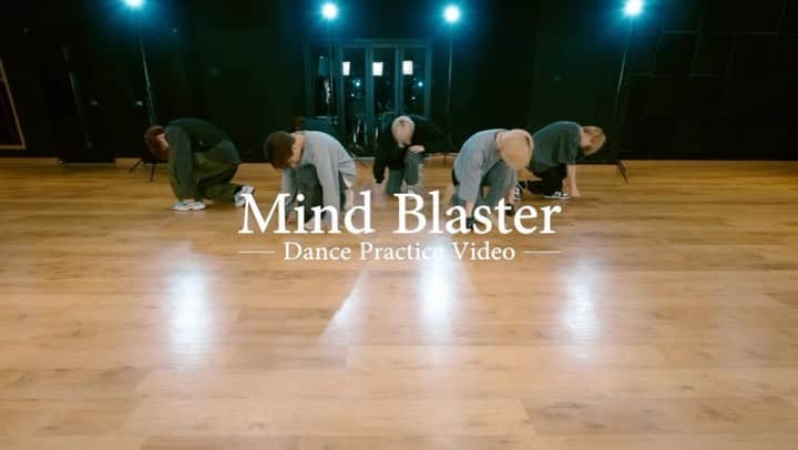 海帆のインスタグラム：「1stアルバム『Showcase』の中の一曲 「Mind Blaster」の振り付けを担当させていただきました！  重量感を全面に押し出しつつも、内に秘める"力強い思い"を意識して作りました！皆さんの"内に秘めたモノ"は何ですか？是非踊り散らかして下さい🩰　 Let's go Mind Blaster🔥  I am so grateful to have had this opportunity of making the choreography - Mind Blaster-, one of our 1st album 『Showcase』. Hope you guys enjoy it!  🎥: @te2ta0501 🙌🙌」