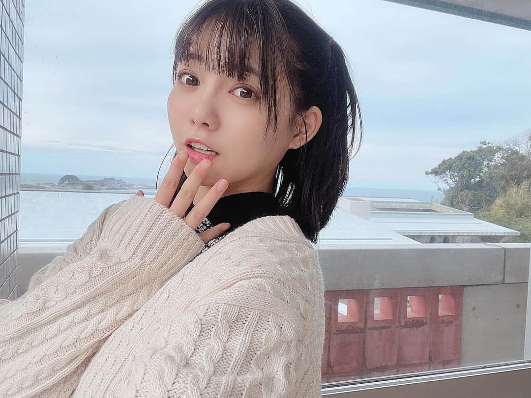 佐倉ちひろさんのインスタグラム写真 - (佐倉ちひろInstagram)「自然豊かなところすき☘️ . . . . . #自撮り #自撮り界隈 #景色 #海 #夏 #春 #自然光 #自然 #田舎 #森 #美男美女と繋がりたい #japantravel #japanesegirl #japanese #followforfollowback」3月20日 11時50分 - chihiro__sakura