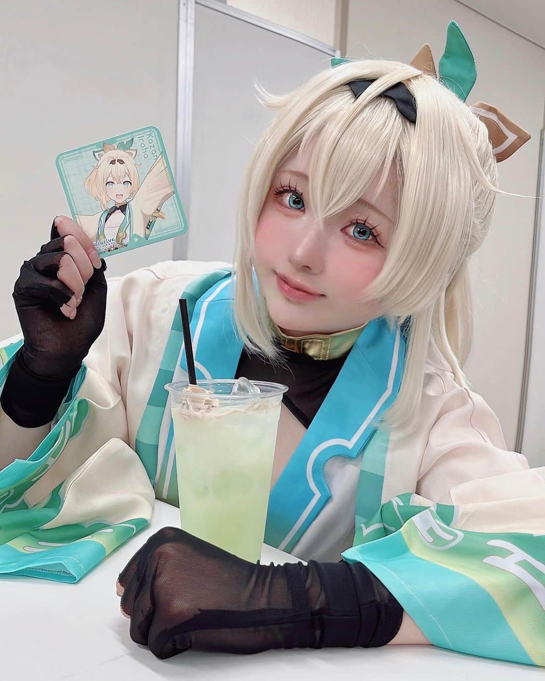 あまにのインスタグラム：「ホロEXPOステージありがとうございました！大好きないろは殿ができて幸せ😭💚🍃」