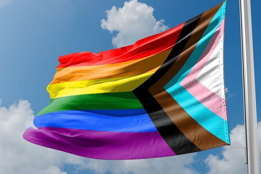 ペドロ・パスカルのインスタグラム：「The answer my friend is blowin’ in the wind. #LGBTQIA」