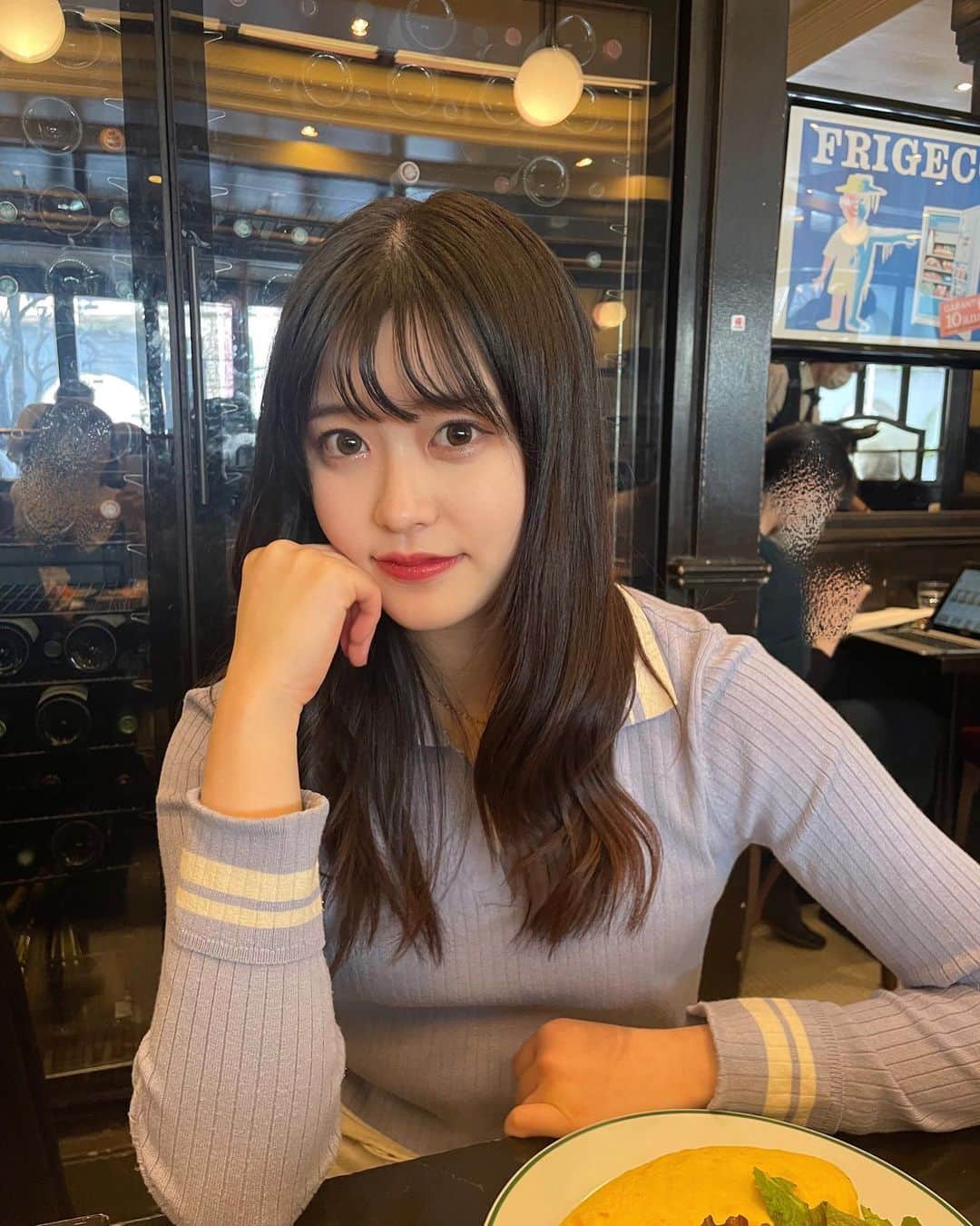朝日奈芙季のインスタグラム：「🌸 ⁡ ⁡ 早くお花見行きたい〜！ ⁡ ⁡ 三月下旬が見頃なのかな、、？ ⁡ ⁡ でもどうやって花粉対策しよう🫣」