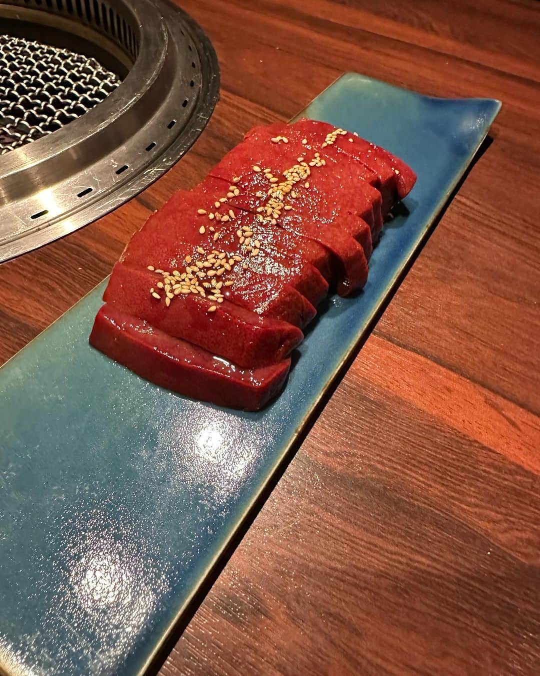 ライオネス飛鳥さんのインスタグラム写真 - (ライオネス飛鳥Instagram)「今日は山田まりやちゃんのお誕生日会にお誘いいただきました‼️  銀座にく崎さんにて最高に美味しいお肉をいただきながらみんなでお祝い‼️  美味しいお肉&楽しいお話し&最高の空間‼️  まりやちゃんはもちろんのこと、息子のむねくんがまたかわいい💕  このご縁を繋げてくれた山崎さんに感謝です❣️  まりやちゃん、お誕生日おめでとう🎉  そしてgangsオープンしてからのお付き合いなべお、奥様（奥様もなべおとは別で長い付き合い） も今日のメンバーと繋がっていてすごいご縁❗️ 感謝❣️ #ライオネス飛鳥 #お誕生日おめでとう #山田まりやちゃん #ご縁に感謝」3月6日 0時34分 - lionessaska
