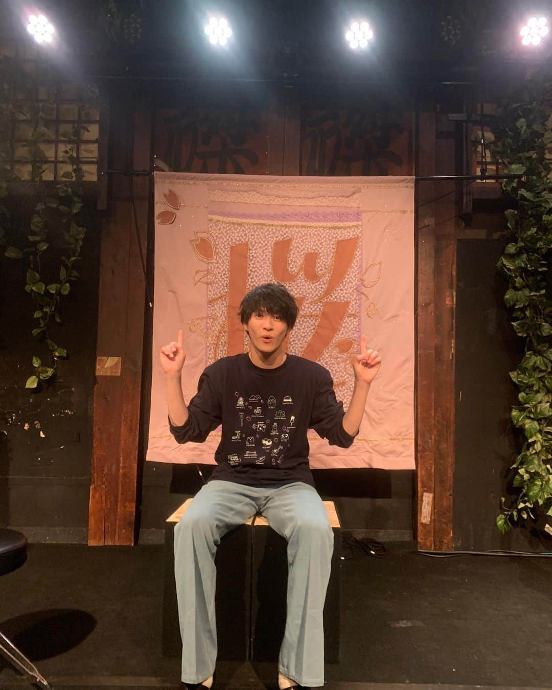 のインスタグラム：「桜ツアー1日目！！  京都 磔磔にて開催しました！ みんな、声出すぎ！！笑 最高すぎ！！！！  ここからツアー走り抜けるぞぉぉぉ！！！！！！！  #桜ツアー  #京都  #磔磔」