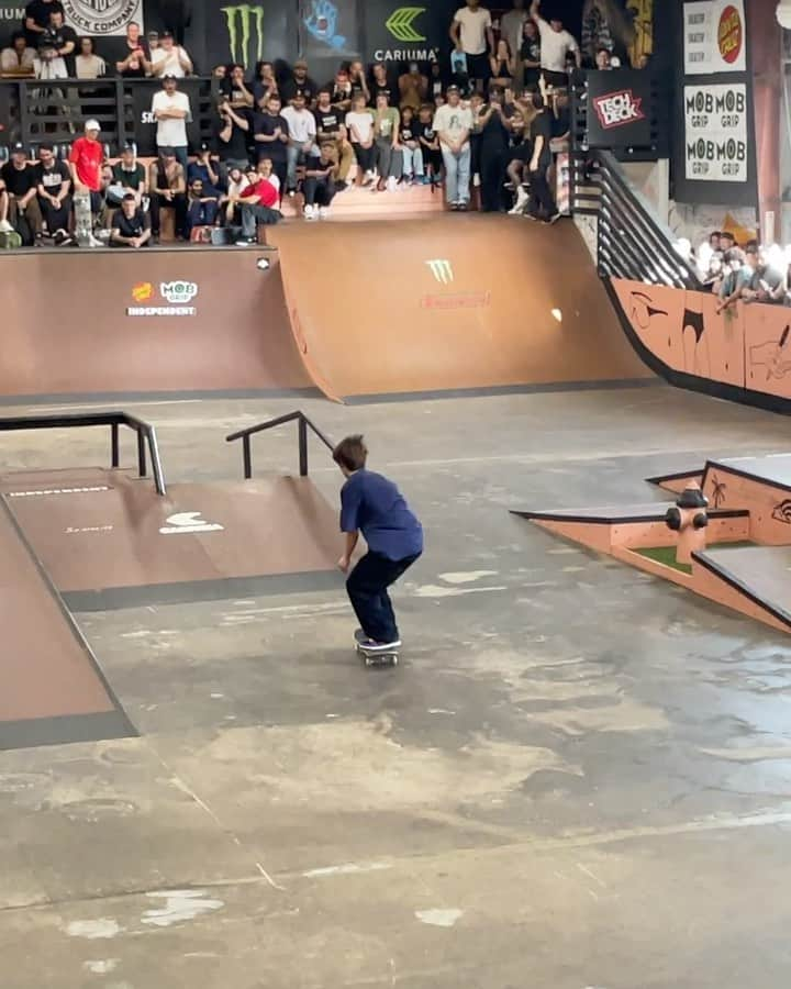 堀米雄斗のインスタグラム：「I’m super happy First time @spottampa win ❤️‍🔥 Thank you so much everyone!!  Congratulations @brianschaefer @spottampa 30 years Tampa🎉 今日は1番長い歴史のある大会タンパプロで初めて優勝することができました！小さい頃からスケートのビデオとかで見ていて憧れていた大会だったのでめっちゃ嬉しいです！皆さん応援ありがとうございます❤️‍🔥」