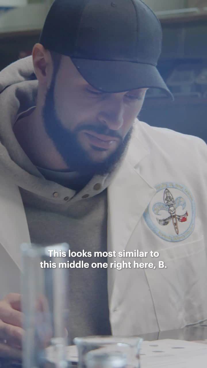 ラリー・ナンス・ジュニアのインスタグラム：「“I think this is definitely something I can see myself doing.”⁠ ⁠ Watch as @larrydn7 throws on a lab coat and talks about career possibilities beyond the NBA.」