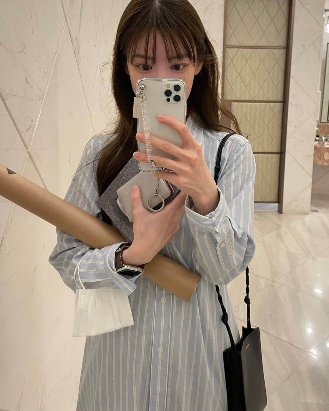イ・ミンジュのインスタグラム：「☁️」