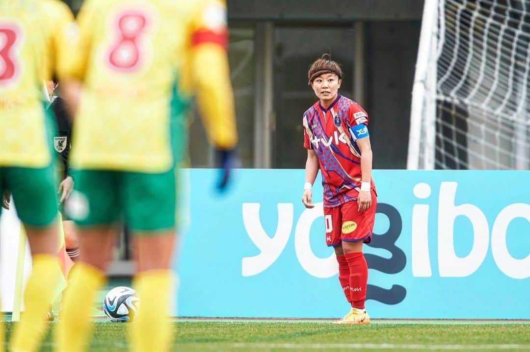 杉田亜未のインスタグラム：「.  ホームでの勝利は なんかいつもと違って すごく最高でした🔥 たくさん応援ありがとうございました！ また次に向かって Vamos🤝  #weリーグ #ノジマステラ神奈川相模原  #女子サッカー」