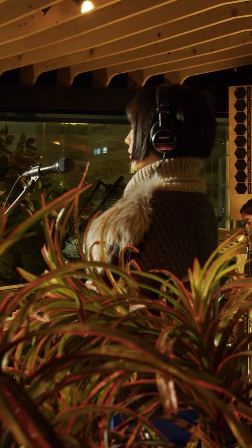 佐々木萌のインスタグラム：「snowy「BAR-HOP」@Amazon Music Studio Tokyo」