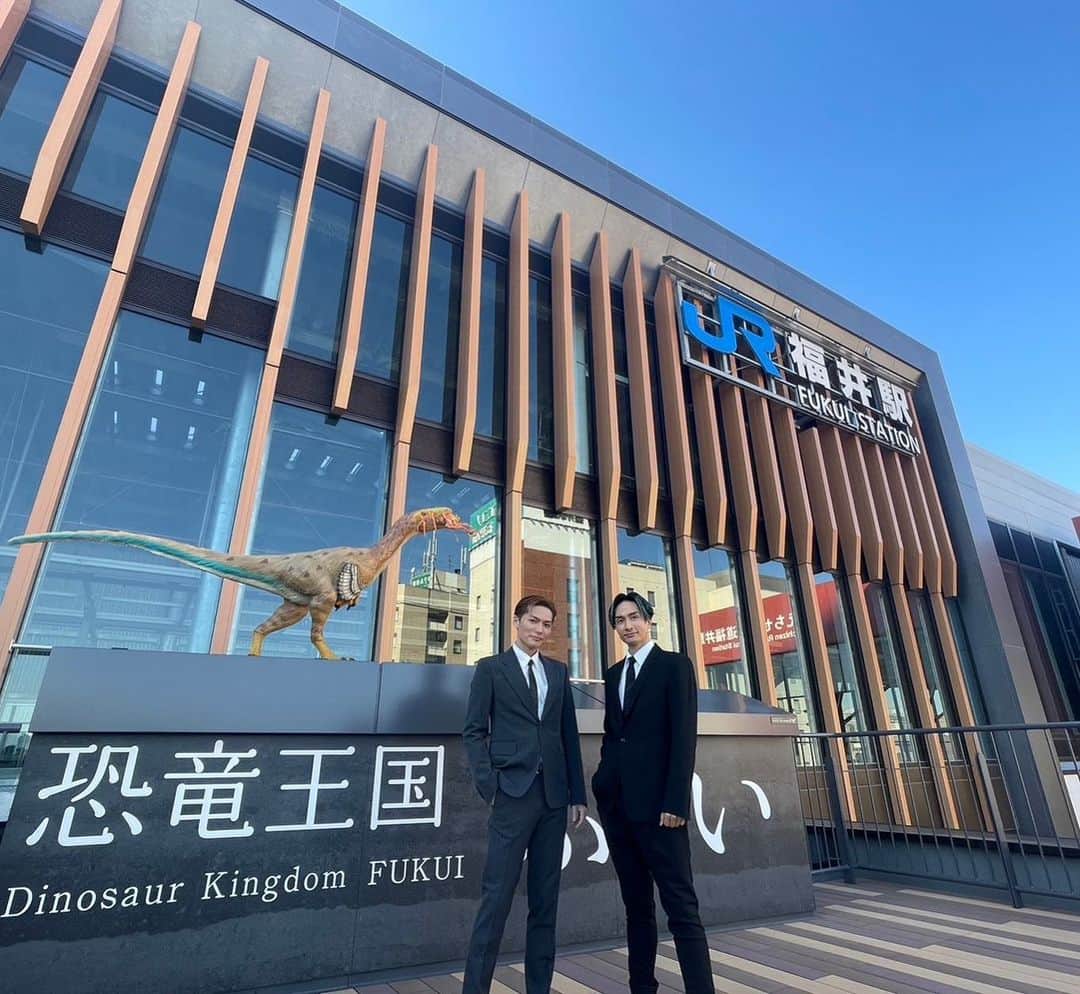 のインスタグラム：「福井市と株式会社LDHJAPANとの地域活性化連携協定締結式 子供達の未来のためにこれからも頑張って行きたい✨✨ 福井最高でした🦀 @kenchitachibana」