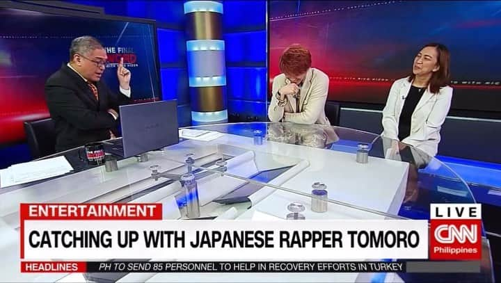 TOMOROのインスタグラム：「I appeared on the TV program "The Final Word with Rico Hizon" of the  CNN @cnn @cnnphilippines 📺🇵🇭💕 Thank you for having me✌️❤️ @rico.hizon   CNNのテレビ番組「The Final Word with Rico Hizon」に出演しました📺🇵🇭💕  #TOMORO @cnn @cnnphilippines  #cnn #TheFinalWord #RicoHizon #tvshow #japaneserap #japaneserapper #rapper #rappers #hiphopmc #ラッパー #社長 #テレビ #地上波 #ラップ #upcomingartist #upcomingrapper #upcomingrappers #フィリピン #Philippine #philippines #Philippinetv #japaneseboy #Japaneseboys #businessowners #businessowner #経営者 #ビジネス #海外 #テレビ番組」