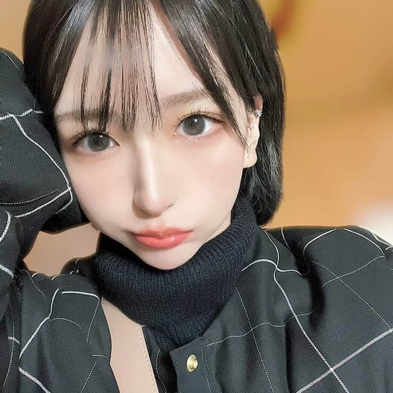 帆乃花のインスタグラム：「髪伸ばしてるξ^.^ξ」