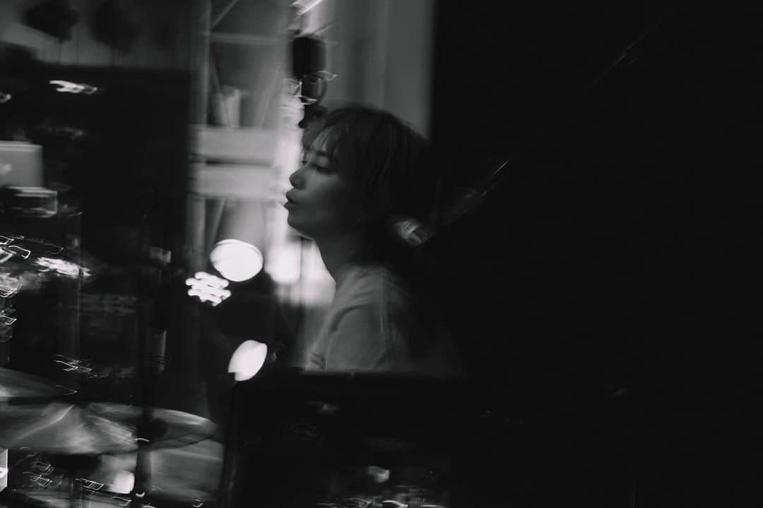 玉城裕未のインスタグラム：「photo by @angelapeachy」