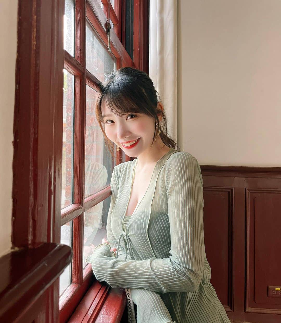 藤井麻由のインスタグラム：「今天的你們曬太陽了嗎☀️ 台湾に春が訪れました🌸 . #AKB48TeamTP #TTP #☀️」