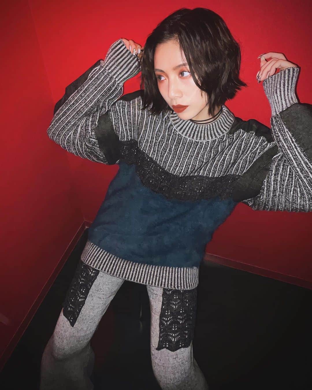honoka のインスタグラム：「愛媛からの広島 幸せな週末でしたっ❤️❤️ 笑い過ぎて疲れてる。笑笑 みんなありがとう🥰ｼｱﾜｾｯ♡  今回の旅のお供だった このセットアップ可愛すぎる🥹💦 @_juemi_」