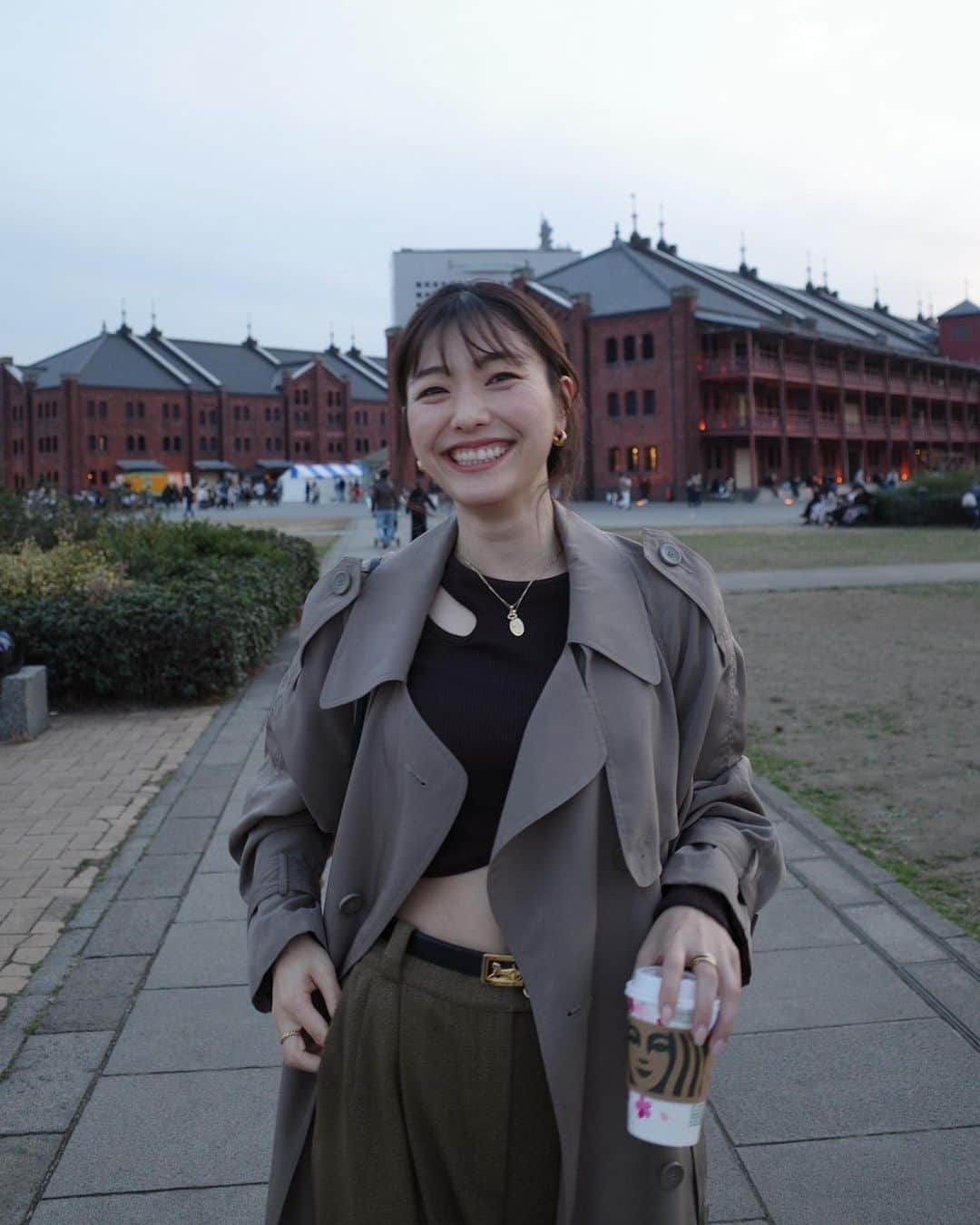 岩崎志保のインスタグラム：「毎日レッスン続きだけど束の間の休息日に私の笑顔をたくさん引き出してくれるひとたち😆🫶🏼  📸：@kathy_tan529」