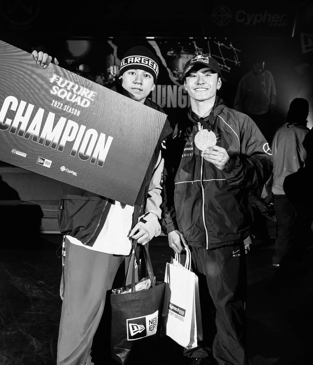 半井重幸さんのインスタグラム写真 - (半井重幸Instagram)「We took 🏆 at @urbanjungle_jam 2vs2 Future Champs Battle  @futuresquad_tyo   Future Champs Battle 2vs2 優勝しました！ @bboy_ra1on ありがとう！  #urbanjungle  #futuresquat #futurechampsbattle」3月6日 22時08分 - bboyshigekix