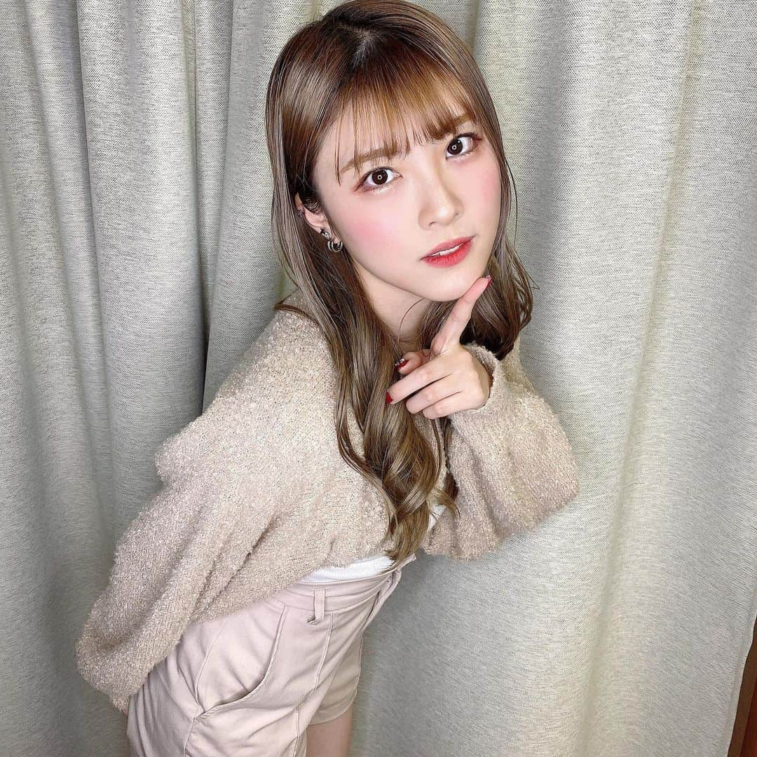 森永新菜のインスタグラム：「. 今日ピクチャﾘｧ📸✨撮ったゎぇ〜時期にグッズになるっぽいのでその時はチェックしてね😡❗️❗️ . . .  #アプガ2 #アイドル #セルフィー #セルカ #いいね #셀카 #셀스타그램」