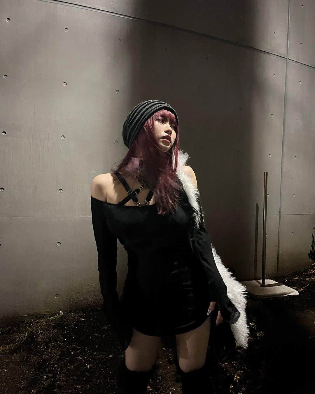 なつかのインスタグラム：「🌙🦴⭐︎  dress @mool_lingerie lingerie @theendlingerie  And I would answer all you're wishes,  if you asked me to...₍ᵔᵕ̳ᴥᵕ̳ᵔ₎」