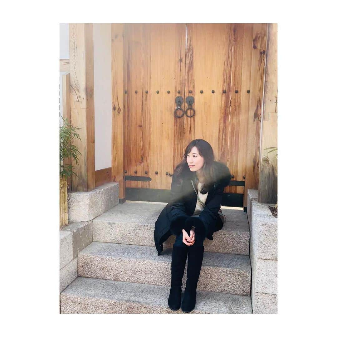 楠紗友里さんのインスタグラム写真 - (楠紗友里Instagram)「* #❤︎  最近生マッコリにハマっています🙈❤️  #wknd #goodday #japangirl  #生マッコリ好き #ポッサムキムチ  #북촌한옥마을  #생막걸리 #보쌈 #일본」3月6日 22時39分 - sayuri_kusunoki