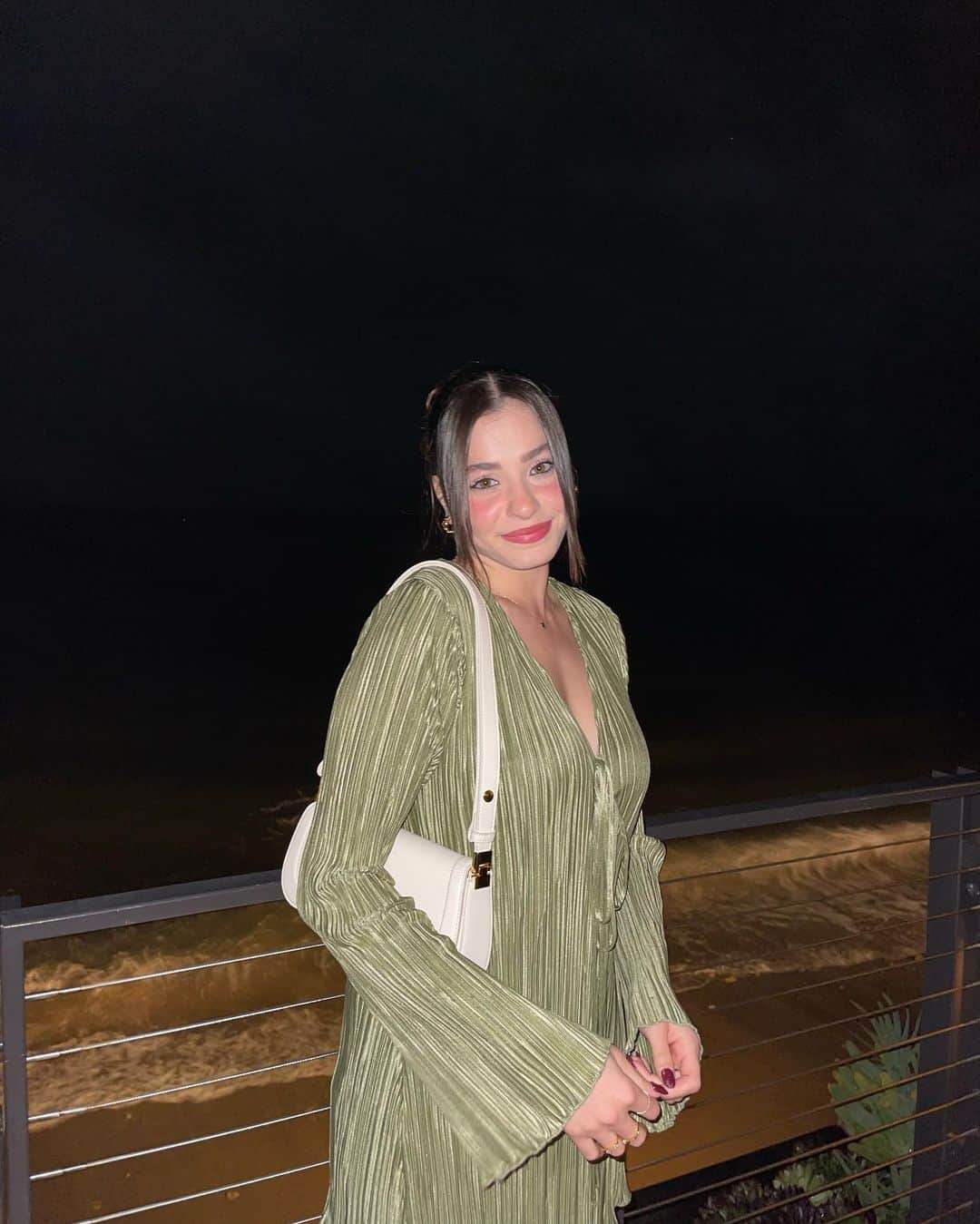 のインスタグラム：「Level 25 unlocked🔓  Thank you for all the lovely birthday wishes!」