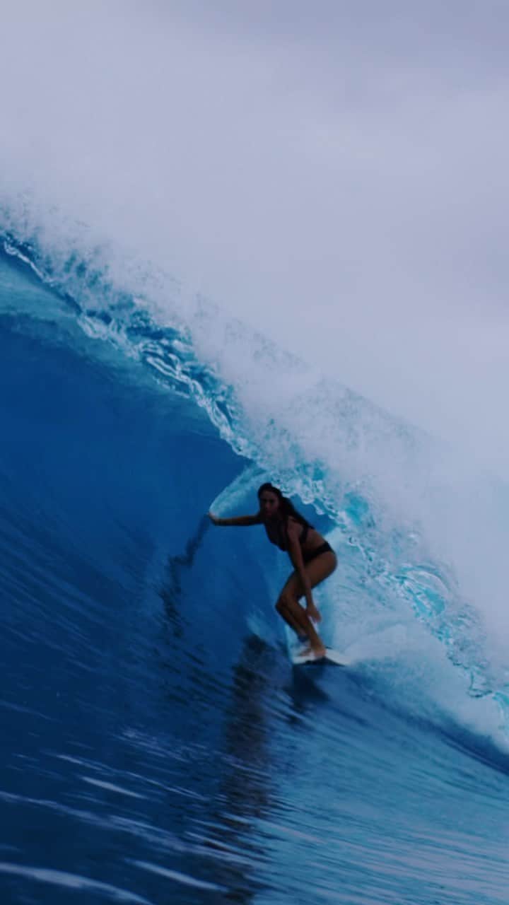 マリア・マニュエルのインスタグラム：「when traveling to the opposite side of the world becomes worth it.  •  @lululemon @morganmaassen」