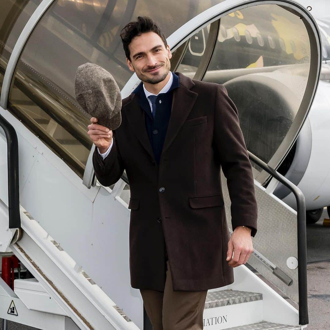 マッツ・フメルスのインスタグラム：「LeipzigLondonFotodump  Fotos von @alexanderscheuber & @yoshi_blub」
