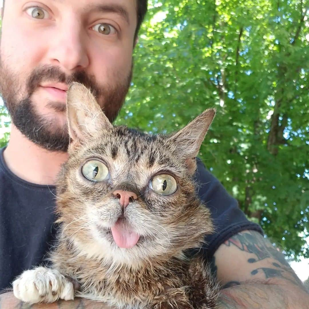 Lil BUBさんのインスタグラム写真 - (Lil BUBInstagram)「Me and BUB, summer 2018. #bubforever #missyabub #goodjobbub」3月7日 7時22分 - iamlilbub